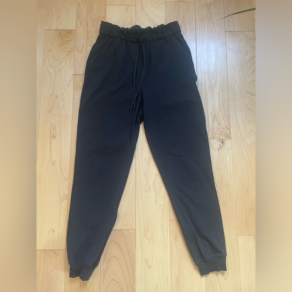lululemon black stretch high-rise jogger * full length